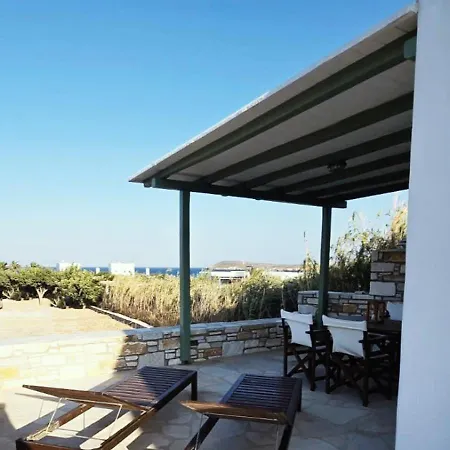 Flora & Agelos Studios * Chrisi Akti (Paros)