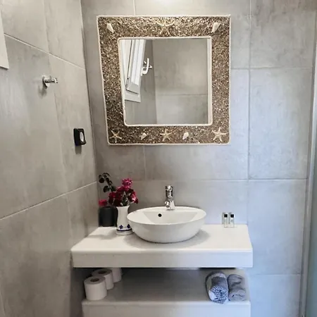 Apartment Flora & Agelos Studios