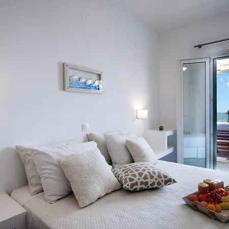 Flora & Agelos Studios Apartment *