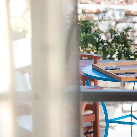Flora & Agelos Studios Chrisi Akti (Paros)
