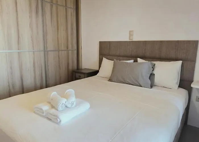 Flora & Agelos - Paros Appartamento Chrisi Akti (Paros)